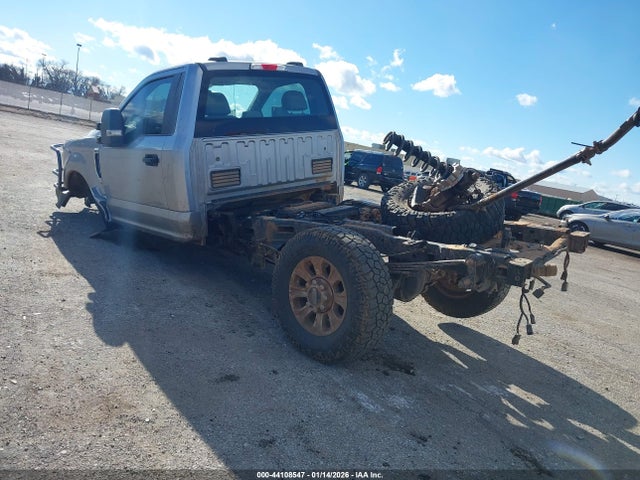 1FTRF3BN1NEC67268 Ford F-350 Xl