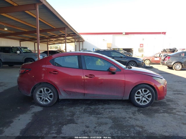 3MYDLBYV0HY183973 Toyota YARIS IA