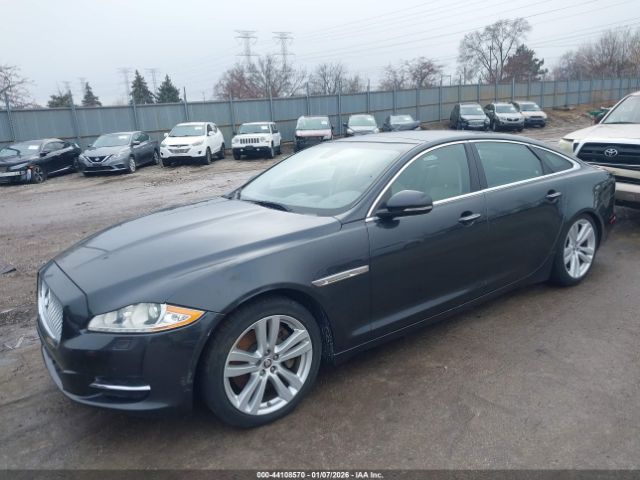 2011 JAGUAR XJ SAJWA2GB5BLV17338 Photo 1