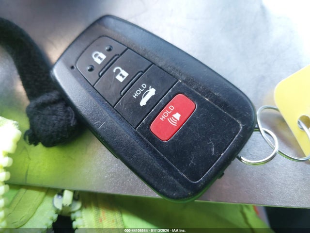 4T1K61AK0NU010228 Toyota CAMRY XSE