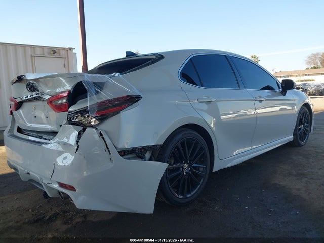 4T1K61AK0NU010228 Toyota CAMRY XSE