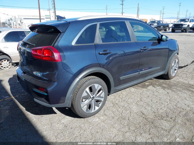 2019 KIA NIRO EV KNDCC3LG4K5026251 Photo 3