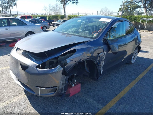 2023 TESLA MODEL Y 7SAYGDEE7PF905148 Photo 1