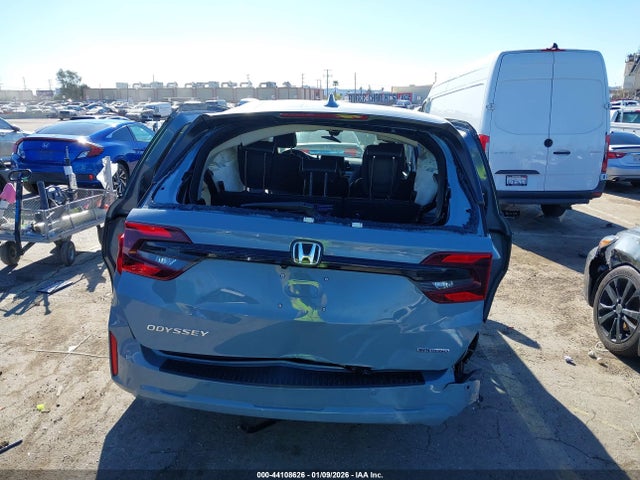 5FNRL6H80SB050557 Honda Odyssey Touring