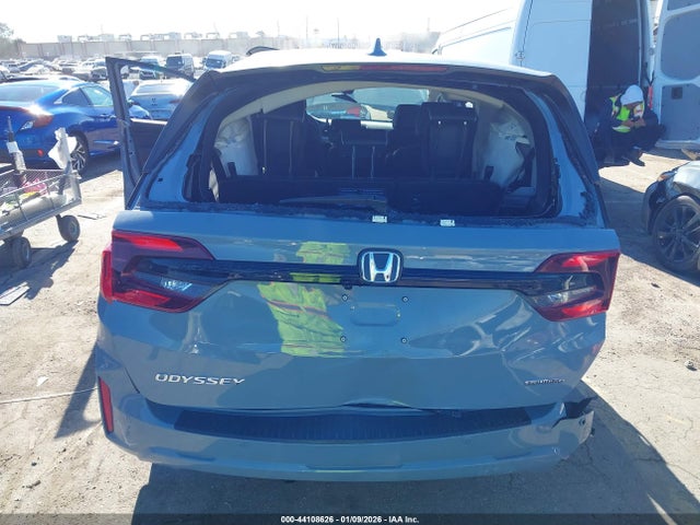 5FNRL6H80SB050557 Honda Odyssey Touring