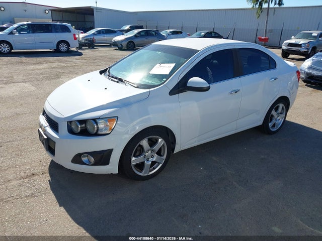 1G1JE5SHXE4120564 Chevrolet Sonic Ltz Auto
