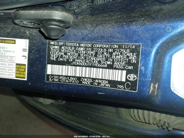 JTDKN3DU1F1906668 Toyota Prius Four
