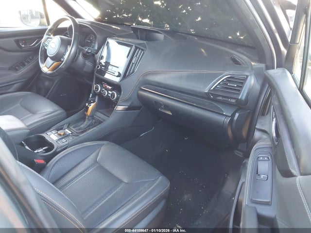 JF2SKAMC0NH528838 Subaru Forester Wilderness