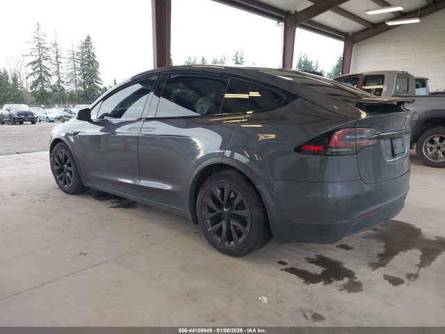 2022 TESLA MODEL X 7SAXCDE58NF337576 Photo 2