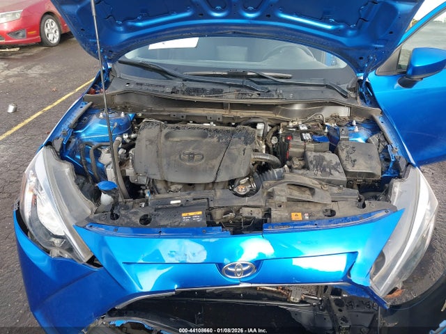 3MYDLBYV1JY323261 Toyota YARIS IA