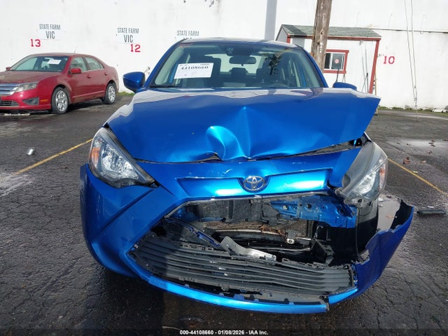 3MYDLBYV1JY323261 Toyota YARIS IA