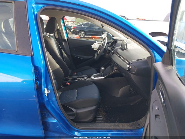 3MYDLBYV1JY323261 Toyota YARIS IA