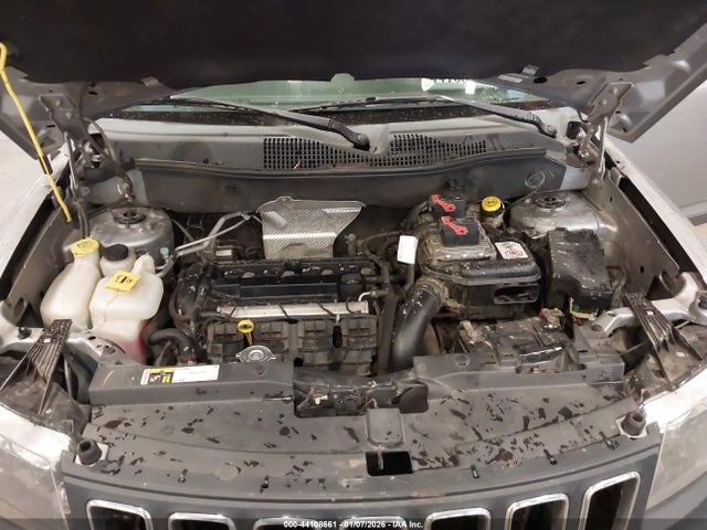 1C4NJCEA5GD742337 Jeep Compass Latitude