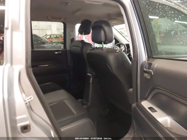 1C4NJCEA5GD742337 Jeep Compass Latitude