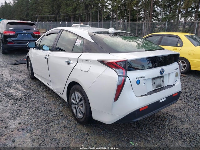 JTDKARFU2G3510007 Toyota Prius Two Eco