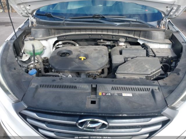 2017 HYUNDAI TUCSON KM8J33A49HU484636 Photo 9