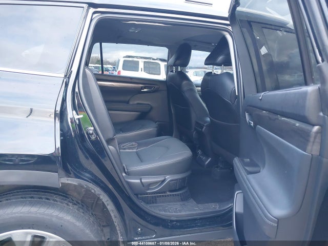 5TDXBRCH7PS582118 Toyota Highlander Hybrid Limited
