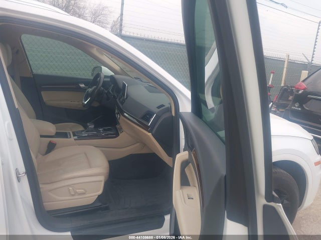2018 AUDI Q5 WA1ANAFY1J2239467 Photo 4