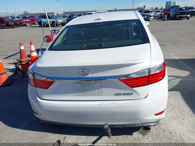 44108695 :رقم المزاد ، JTHBK1GG0D2002853 vin ، 2013 Lexus Es 350 مزاد بيع