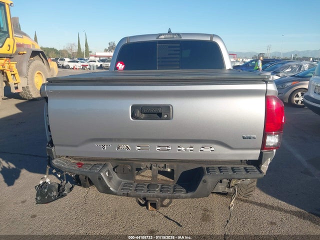 5TFCZ5AN7JX159486 Toyota Tacoma Trd Off Road