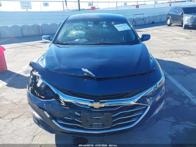 1G1ZD5ST7NF160728 Chevrolet Malibu Fwd Lt
