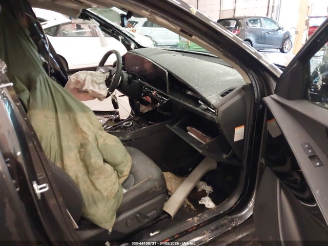 KNDCT3L18S5132472 KIA Niro Ev Wave