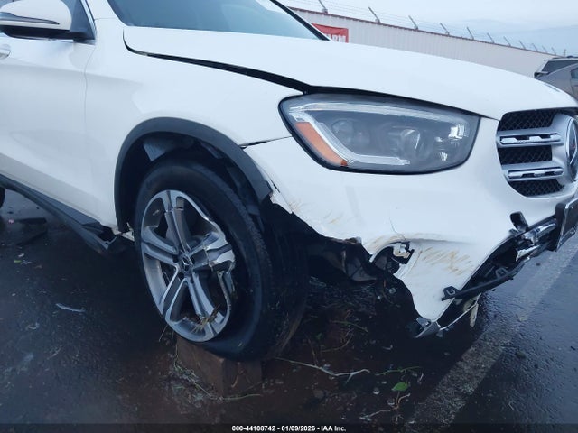 WDC0G8EB3LF686230 Mercedes-Benz Glc 300 4matic