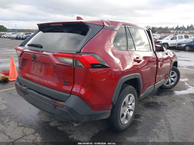 2T3F1RFV1NW249618 Toyota RAV4 LE
