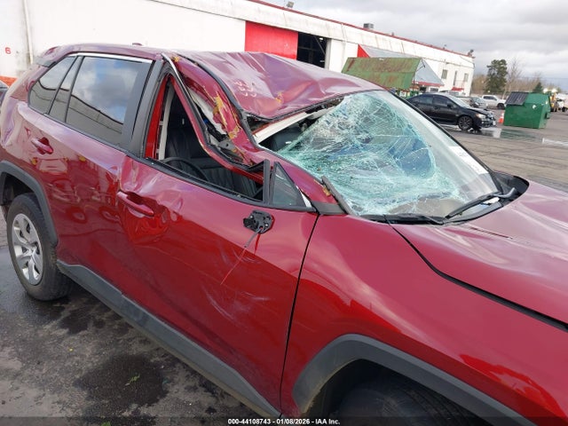 2T3F1RFV1NW249618 Toyota RAV4 LE