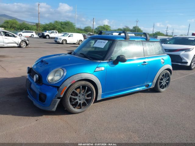 2008 MINI COOPER S WMWMF73518TT86953 Photo 1