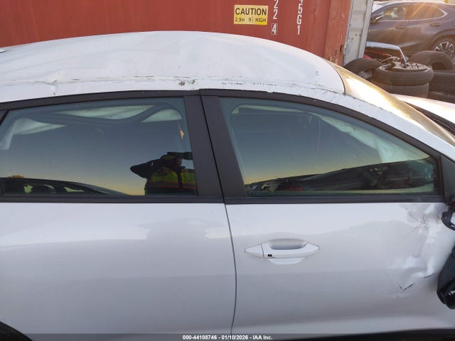 3KPFT4DE1SE020315 KIA K4 Lxs