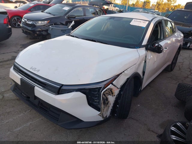 3KPFT4DE1SE020315 KIA K4 Lxs