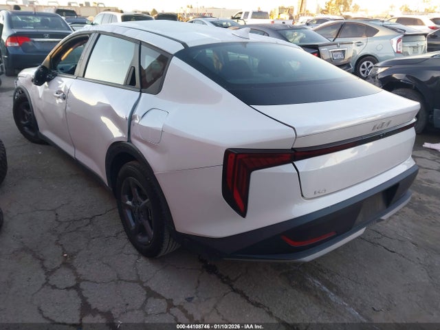 3KPFT4DE1SE020315 KIA K4 Lxs
