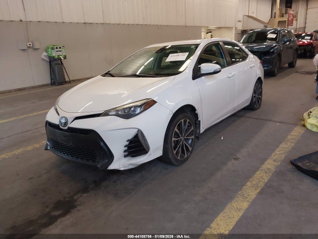 Toyota COROLLA SE 2017 2T1BURHE7HC953758 Image 2