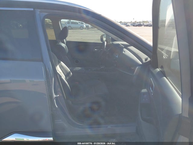 JN8BT3DC3SW380686 Nissan Rogue Platinum Fwd