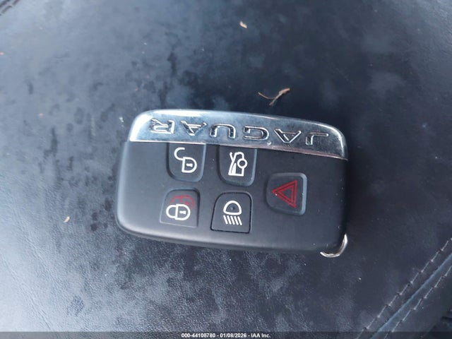 2013 JAGUAR XF SAJWJ0EF7D8S88550 Photo 10
