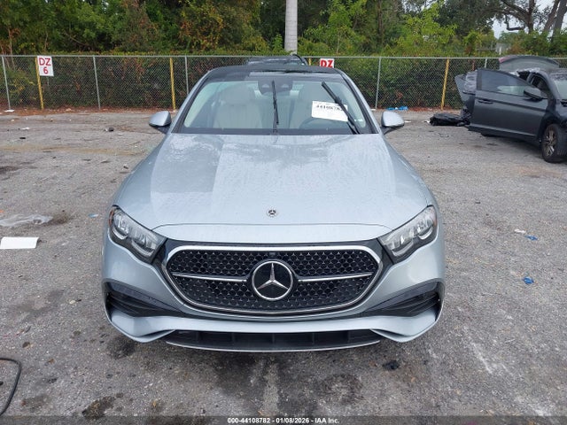 W1KLF4HB0RA046661 Mercedes-Benz E 350