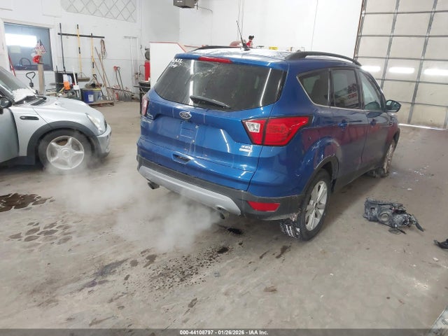1FMCU9HDXKUA51252 Ford ESCAPE SEL