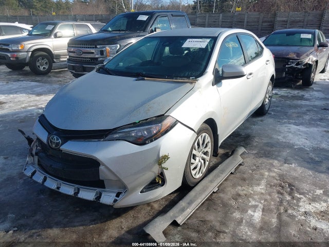 2017 TOYOTA COROLLA 2T1BURHE2HC854877 Photo 1