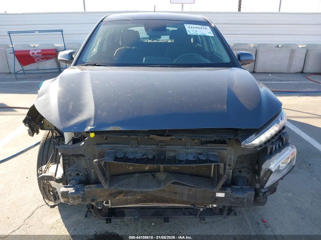 KM8K12AA6KU380249 Hyundai Kona Se