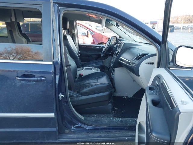 2014 Chrysler Town & Country Touring მანქანა იყიდება აუქციონზე, vin: 2C4RC1BG1ER448985, აუქციონის ნომერი: 44108827