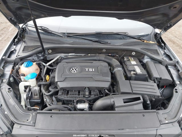1VWDT7A33HC071419 Volkswagen Passat 1.8t R-line