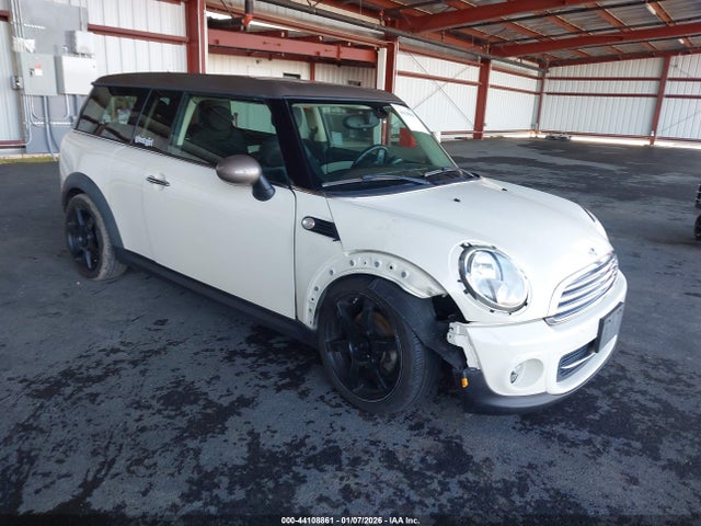 2014 MINI CLUBMAN WMWZF3C55ET492283