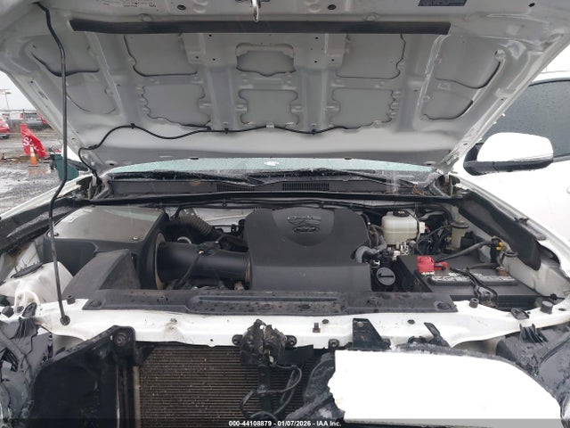 3TYCZ5AN8NT070767 Toyota Tacoma Trd Off Road