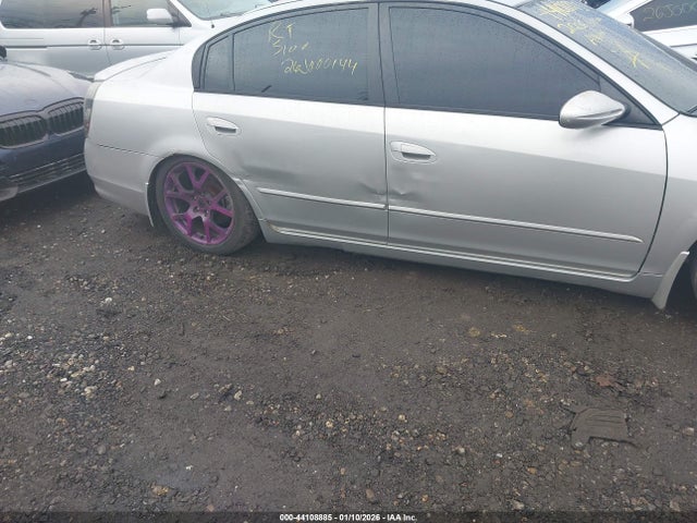 2006 Nissan Altima 3.5 Se-r მანქანა იყიდება აუქციონზე, vin: 1N4BL11E86C138138, აუქციონის ნომერი: 44108885