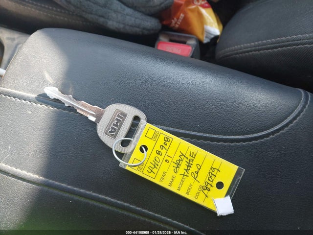 2001 CHEVROLET TAHOE 1GNEK13T01R189099 Photo 10