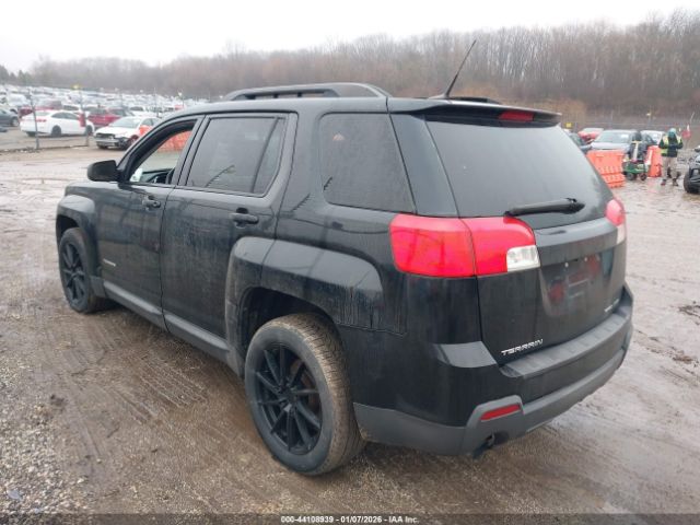 2011 GMC TERRAIN 2CTFLVE52B6371629 Photo 2