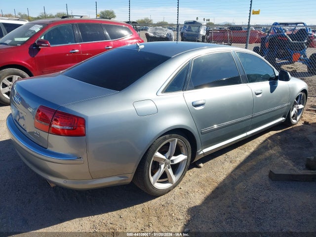 2010 AUDI A8 L WAURVAFA8AN007987 Photo 3