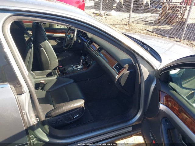 2010 AUDI A8 L WAURVAFA8AN007987 Photo 4