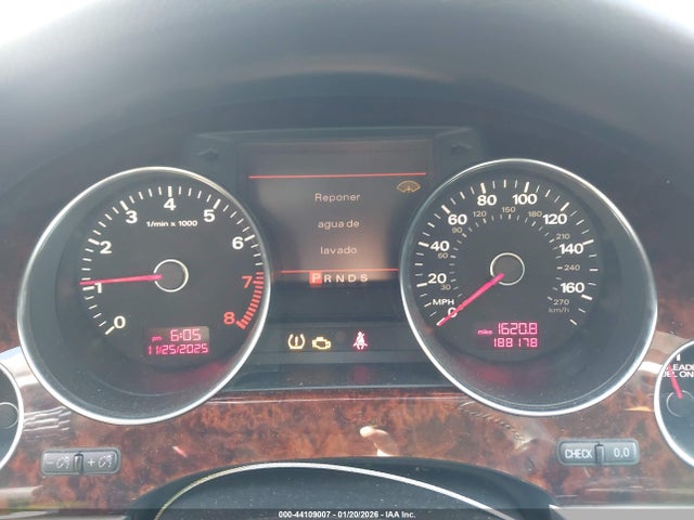 2010 AUDI A8 L WAURVAFA8AN007987 Photo 6